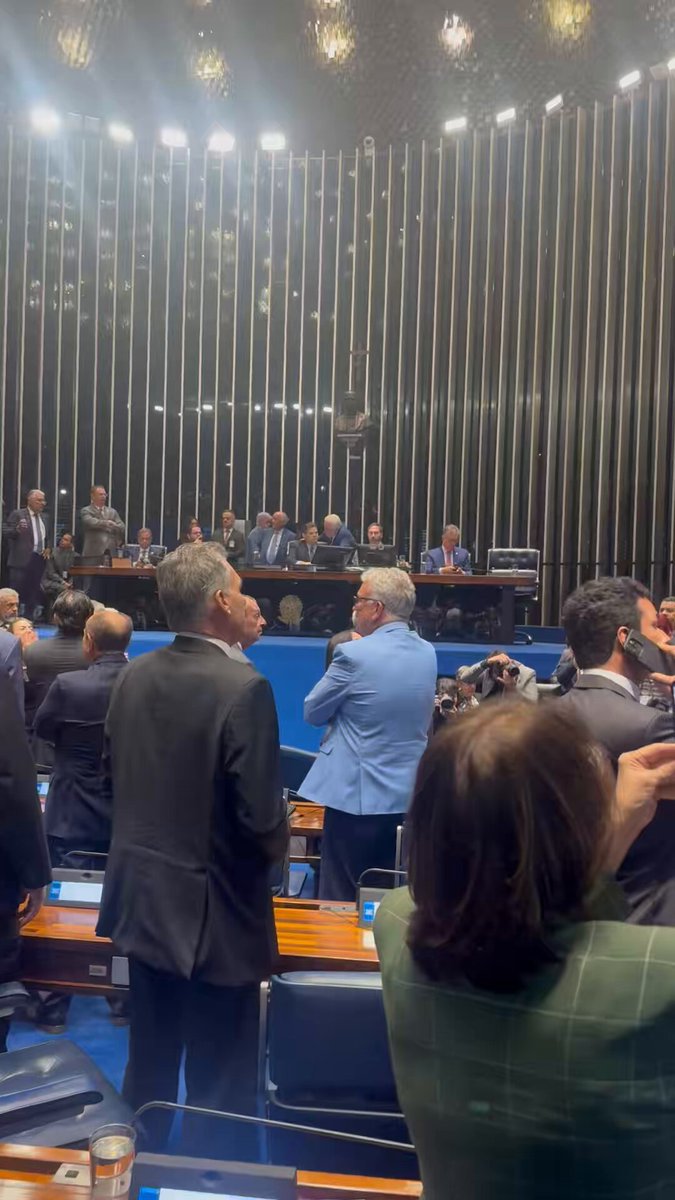 Dia histórico para o Pais! Vencemos o STF. Vencemos o governo Lula!! Acabou hj o governo Lula 3 pro bem do país! DIA HISTÓRICO! Nunca antes em tempos modernos!