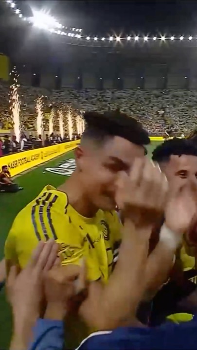 Cristiano Ronaldo anotรณ gol en la victoria del Al Nassr sobre el Al Ahli ๐ฒโฝ๏ธ. "El Bicho" llegรณ a 970 goles en su carrera ๐ฅ๐. Vรญa: ุฏูุฑู ุฑูุดู ุงูุณุนูุฏู