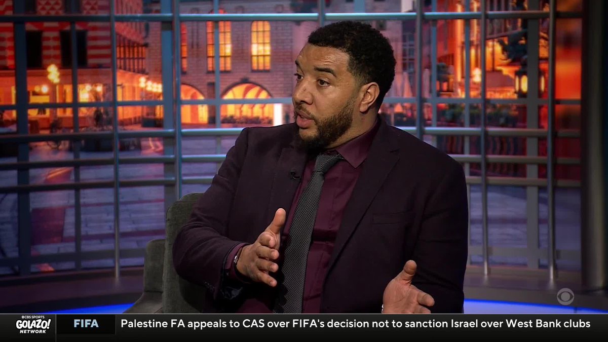The pressure is on. Troy Deeney and Nigel Reo-Coker debate who has more pressure to win between PSG and Bayern. 💥