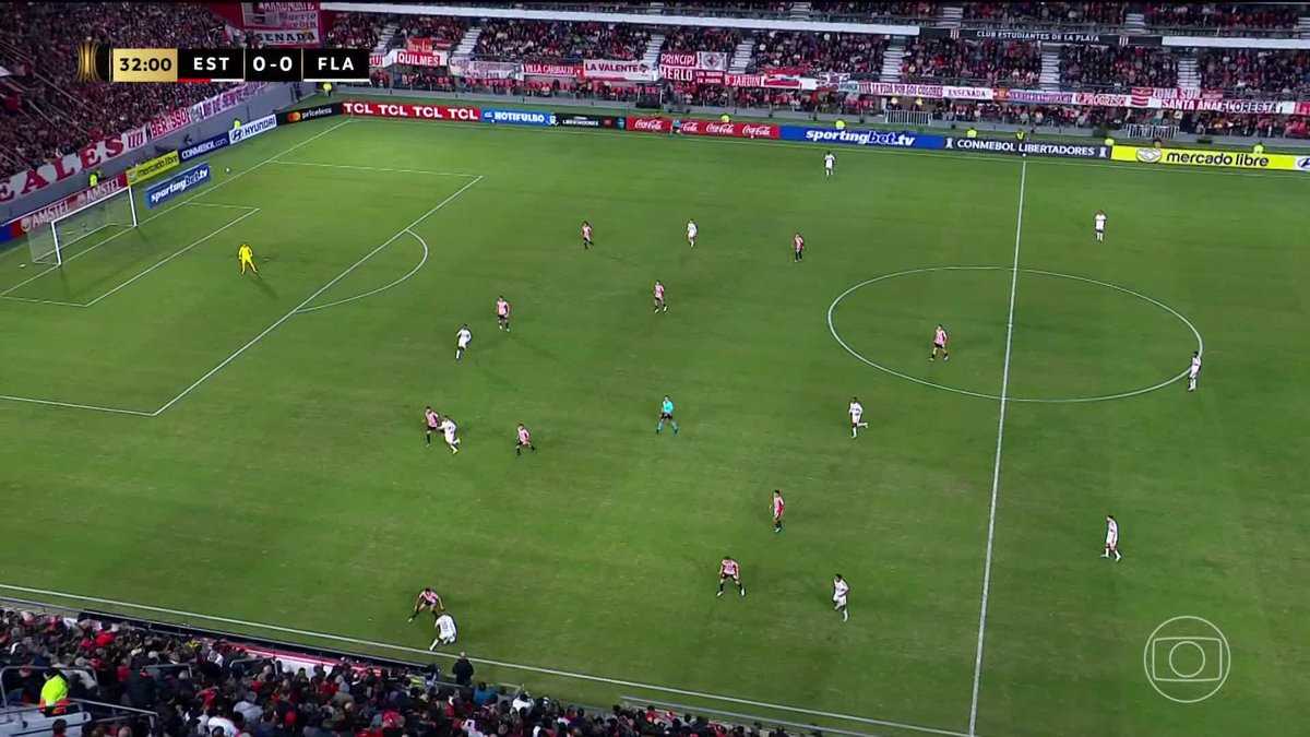 O gol de Luiz Araújo. Estudiantes 0x1 Flamengo. 🎥 TV Globo 📺 | ge