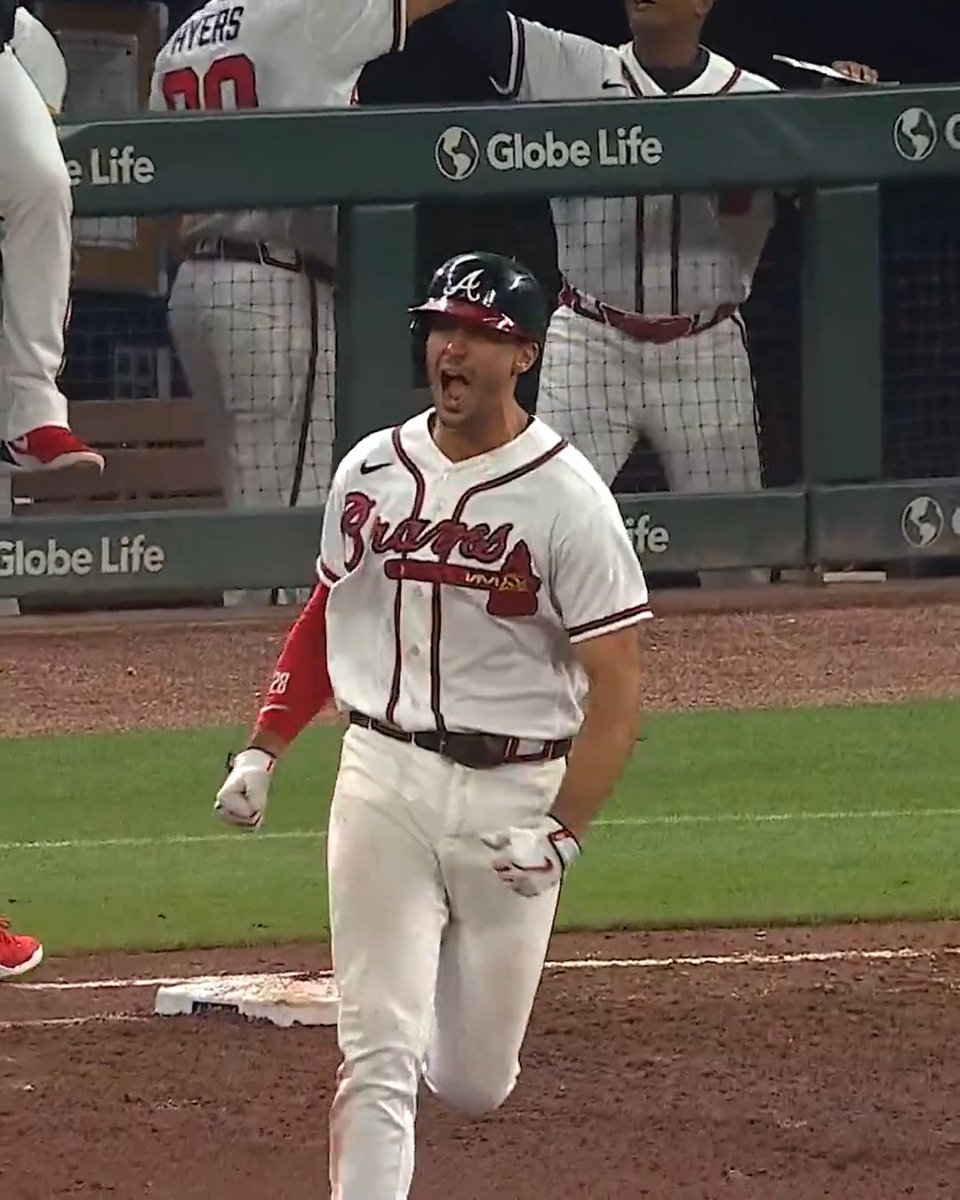 THESE @BRAVES ARE NEVER OUT OF IT! 😤 #LongGameMoments (MLB x Nutrafol NutrafolMen)