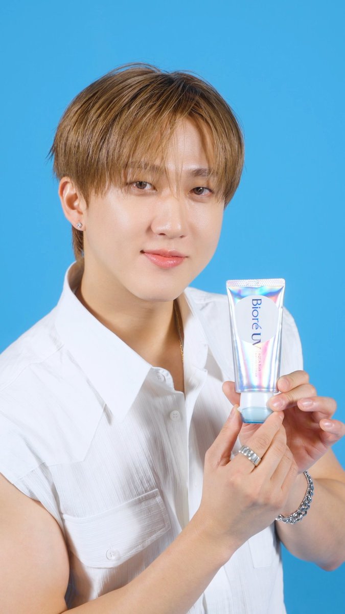 กันแดดที่คุณใช้ ทาได้ทั่วถึงในหนึ่งครั้งหรือไม่ ลองดูกัน #BioreUV #VerifyBioreUV #StrayKids #SKZ #SUNLIGHTISYOURSPOTLIGHT
