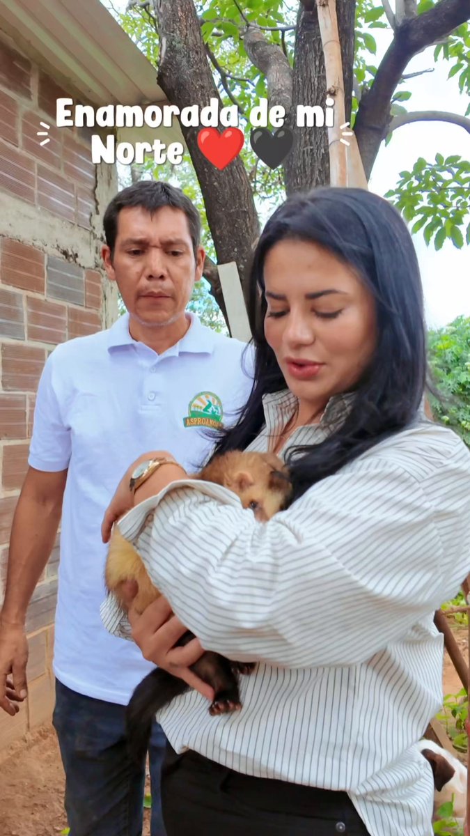 Estuvimos en la vereda de Juan Frío, un territorio recordado por los hornos crematorios de los paramilitares, pero que ahora renace con proyectos productivos de los campesinos ❤️✊🏼 Vamos a cada municipio de nuestro departamento a hablar del proyecto del cambio ❤️✊🏼