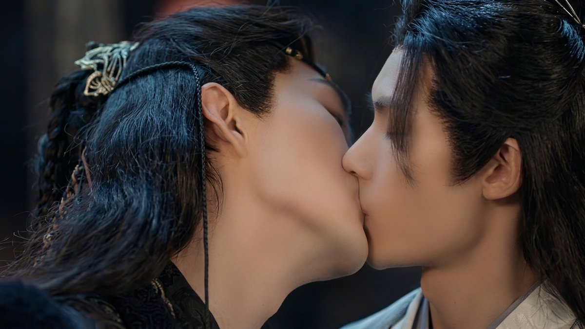 🚨 Couples trailer for #JourneyWithYou #与君同, a new Chinese historical BL premiering on May 8.