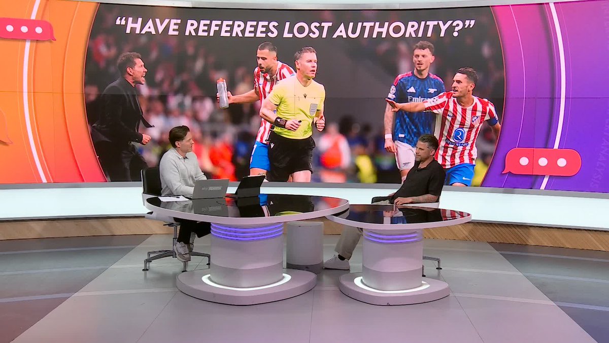 "Decisions like that are not benefitting the game" Is VAR getting involved too much? 🤔 #SkySportsFC