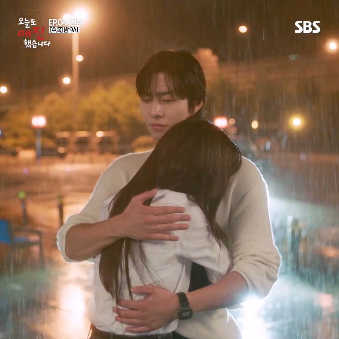 [4회 엔딩] "담예진 씨, 나랑 매일 봅시다" 채원빈의 진심을 듣고 매일 보자고 제안하는 안효섭💊 SBS 수목드라마 <오늘도 매진했습니다> ☞ [수,목] 밤 9시 #SBS수목드라마 #오늘도매진했습니다 #SoldOutonYou #안효섭 #채원빈