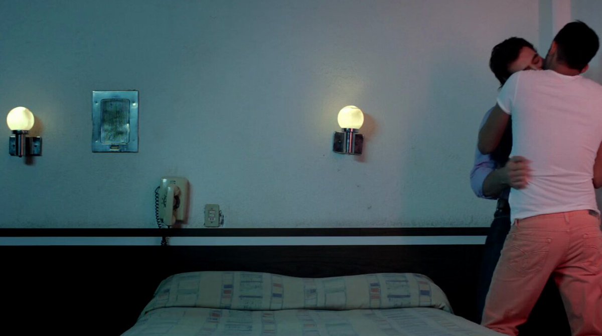 Actores: Antonio Velazquez &amp; Hugo Catalán Película: 4 Lunas (2014)