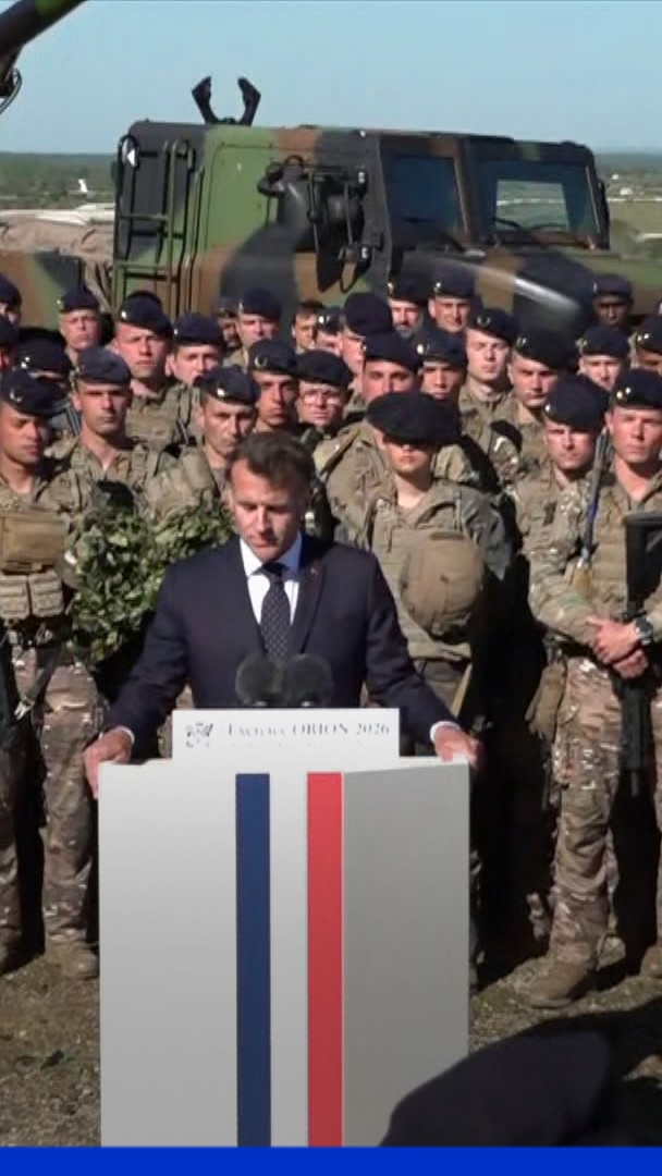 Emmanuel Macron souhaite que la France soit "une puissance redoutée par ses ennemis"