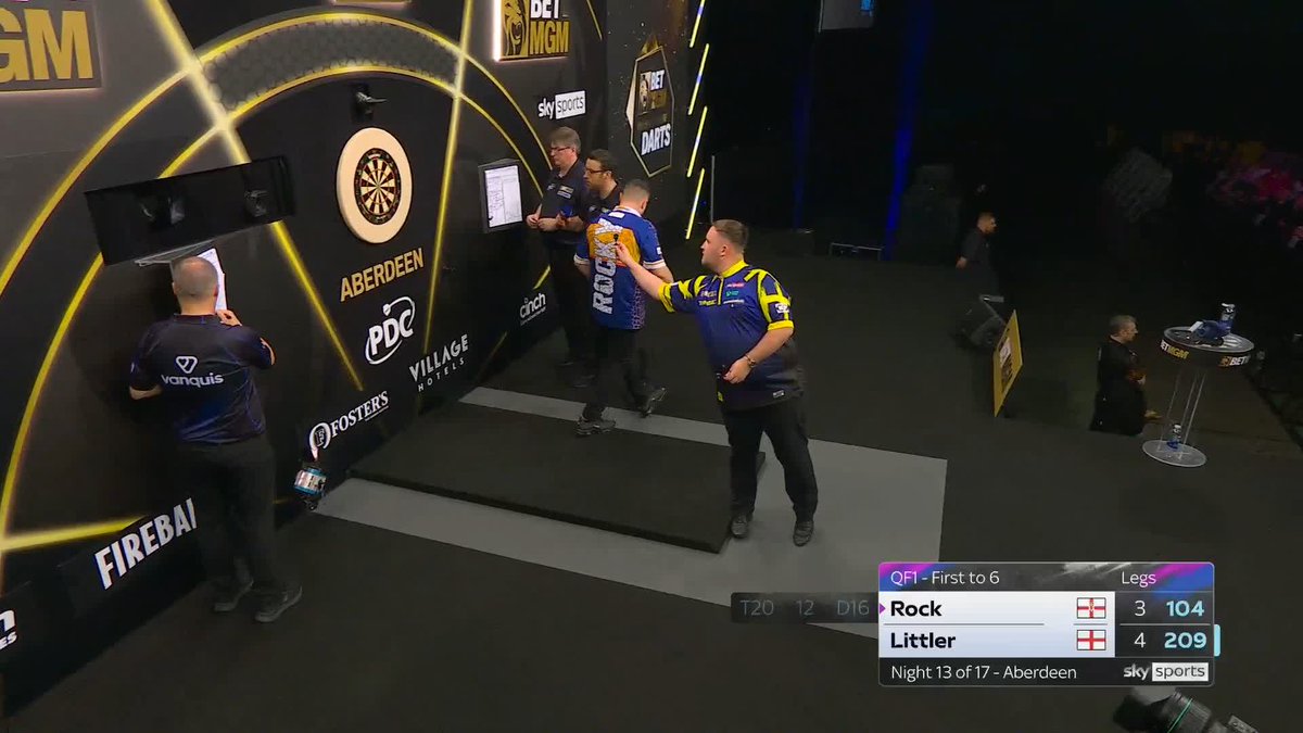 LITTLER BREAKS THE THROW! Luke Littler is one leg away from quarter-final glory, as he breaks the Josh Rock throw and leads 5-3. 📲 #PLDarts | QF