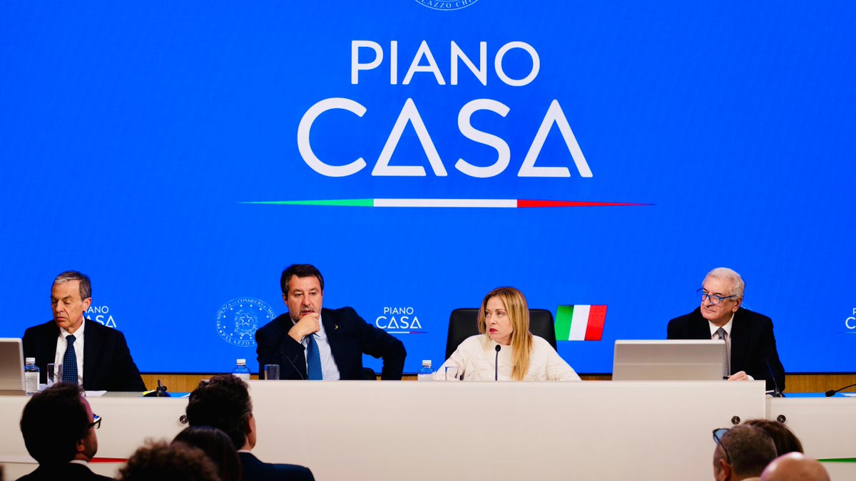 Piano Casa: la conferenza stampa a Palazzo Chigi