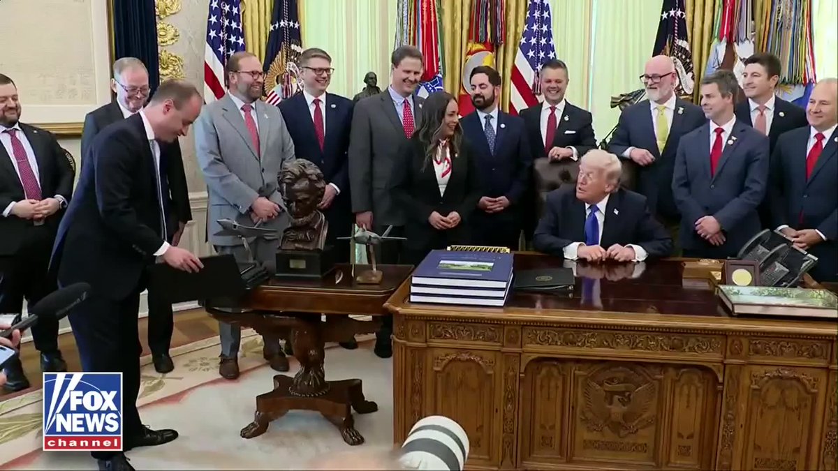 BREAKING: President Trump signs a retirement accounts executive order. The order establishes retirement accounts, with a federal match, for a "lot of Americans who don't currently have access to such accounts," a White House official explains.