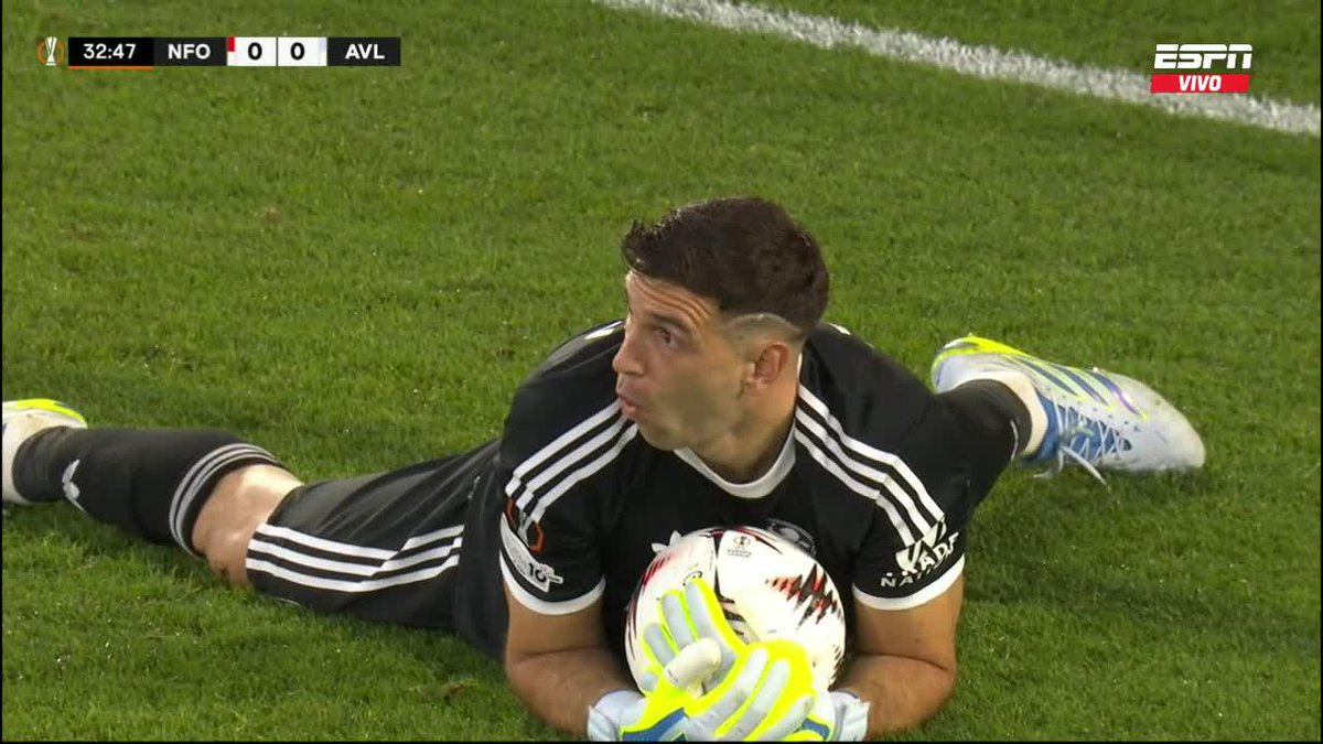 🇦🇷🧤 LA ATAJADA DE EMILIANO MARTÍNEZ. 🤯 SU CARA LO DICE ABSOLUTAMENTE TODO.