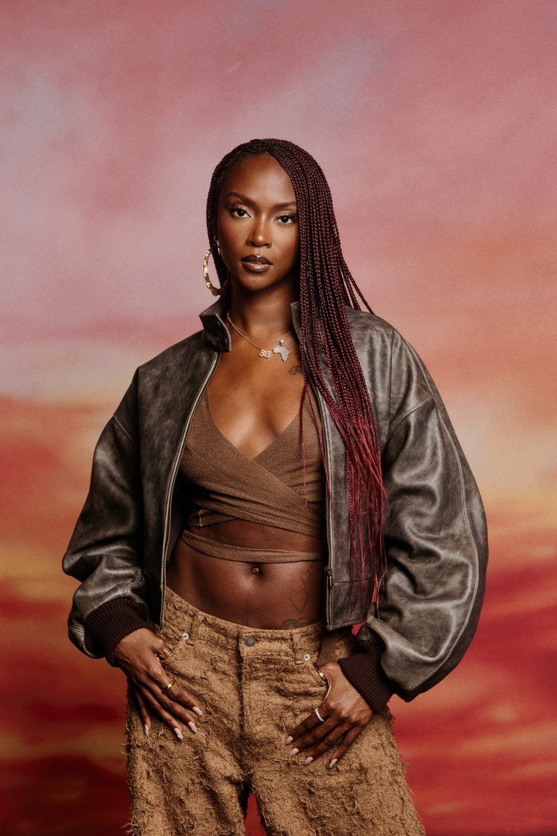 Ebony Riley chats with Jae Murphy and producer Rance on her new record, “Too Grown.” Listen to her radio takeover now on Apple Music. 🎵