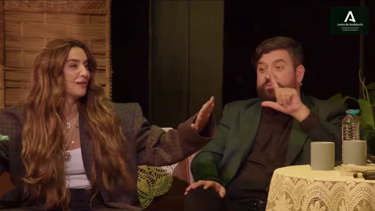 la teoría que se ha marcado manu sánchez sobre la nocilla blanca jasjajkaja