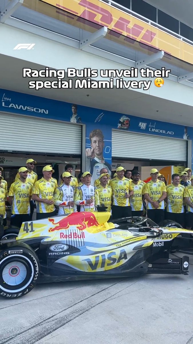 Looking fresh! 💛 Posing in yellow down at Racing Bulls ahead of the weekend in Miami 📸 #F1 #MiamiGP
