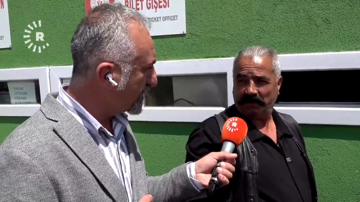 #VÎDEO - Igdirspor û Amedspor dê sibe werin pêşberî hev Hevkarê me Rawîn Stêrk bi Îdiriyan re diaxive: ⚽ ❝Amedspor hebûna me Kurmancan e❞ ⚽ ❝Ez Îdirî me lê dixwazim Amedspor bi ser bikeve❞ #Amedspor