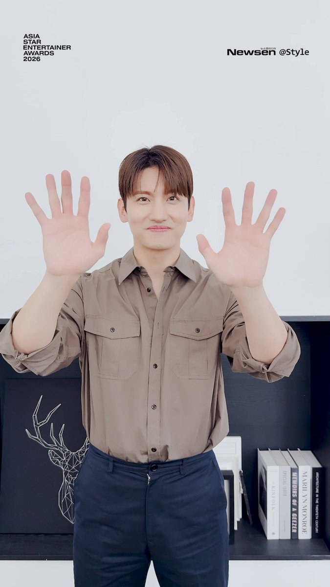 ASEA 2026 출연 아티스트 인사 영상👋 𝗗𝗔𝗬𝟮 𝗠𝗖🎤 #최강창민 #MAXCHANGMIN TVXQ! MC로 함께하게 된 최강창민 많은 사랑과 관심 부탁드립니다💕 🏆𝐀𝐒𝐄𝐀 𝟐𝟎𝟐𝟔🏆 📅 2026.05.16(토) - 17(일) 📍 BELLUNA DOME 💌파이널 투표 진행 중 (~5/17) 🔗 🗳️#뮤빗 #Mubeat #마이원픽 #my1pick #포도알 #PODOAL #ASEA #ASEA2026 #AsiaStarEntertainerAwards