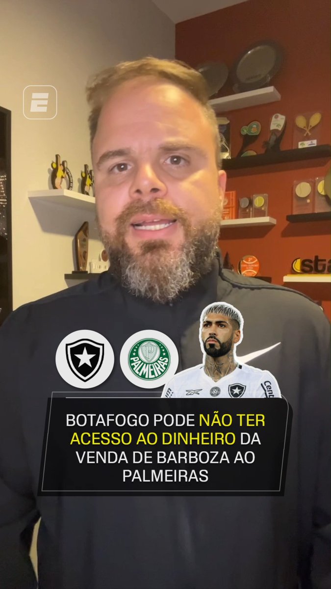 🚨 Contrato de empréstimo de 20 milhões de dólares (R$ 125 milhões) entre a SAF do Botafogo e o fundo norte-americano GDA Luma deve fazer com que o clube não tenha acesso ao dinheiro da venda de Barboza ao Palmeiras. 🗞️ | 🎥 ESPN Brasil SportsCenter Brasil