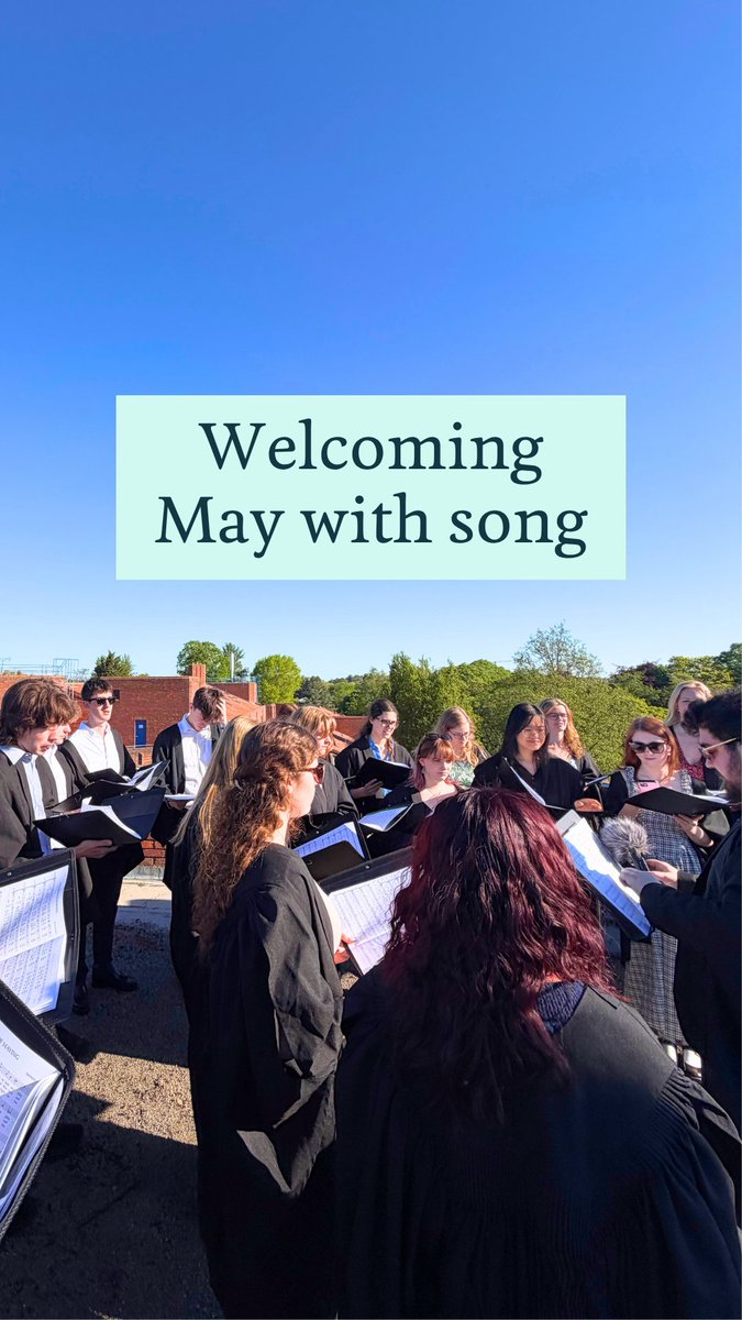 Welcoming May with song 🎶 The Choir of Robinson College sang its annual May Madrigals this morning, marking the arrival of spring. Now in its 32nd year, this is a much-loved Robinson tradition, with the Choir singing a selection of madrigals, partsongs, rounds and anthems.