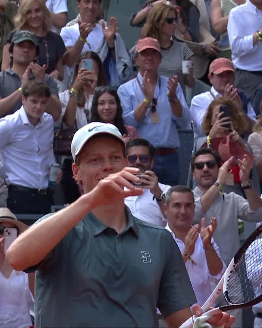 A HISTORY maker 🤩 Youngest man to complete the full set of ATP Masters 1000 finals ✔️ First 2000s-born player to reach 350 wins ✔️ Finals at the first 4 ATP Masters 1000 events of the season, joining Federer (2006) and Nadal (2011) ✔️ Jannik Sinner #MMOpen