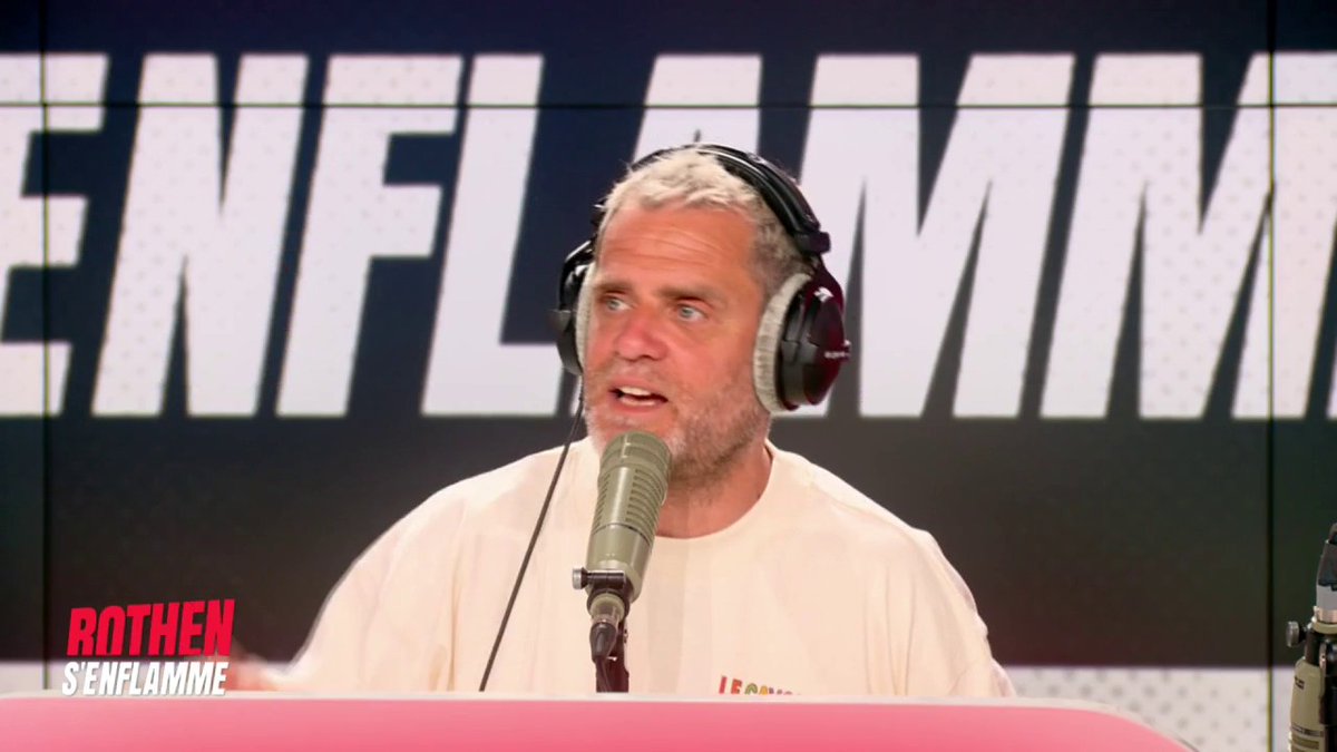 💥 Le coup de gueule de Jérôme Rothen sur Beye: "Je ne peux pas faire comme si l'épisode rennais n'était pas arrivé. Ce qui se passe à l'OM est exactement pareil. Rennes avait 9 pts de retard, aujourd'hui ils en ont 3 d'avance, ça montre qu'ils se sont trompés sur toute la ligne"