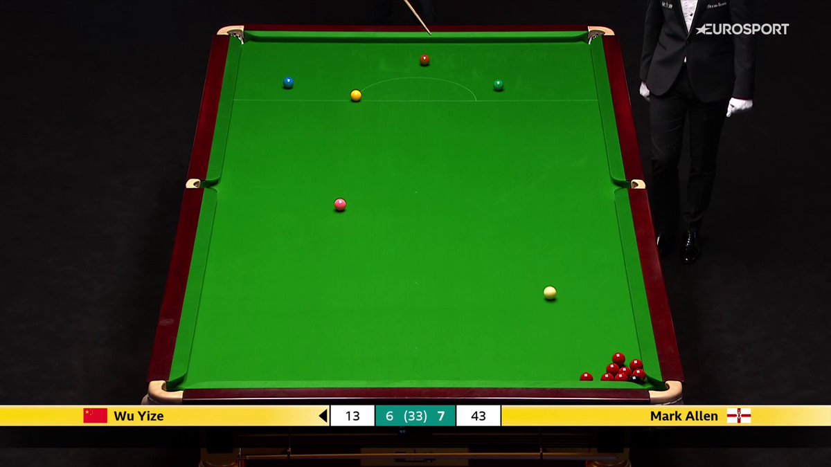 😱 ¿ESTO QUÉ ESTÁ SIENDO? CACHONDEO TOTAL EN EL CRUCIBLE 🎱 El público entona 'oé' en las gradas, cada vez que algún jugador realiza un disparo, durante un frame que está siendo infinito entre Wu Yize y Mark Allen #WorldChampionship
