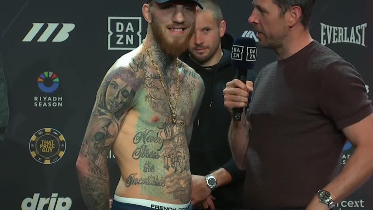 Eggington is NOT FAZED from the crowd 👀 #WalkerEggington | May 2 | Live on DAZN ▪️