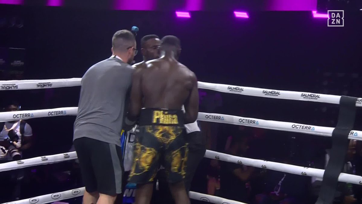 OH MY GOODNESS 🤯 #EfePortable | Live NOW on DAZN ▪️