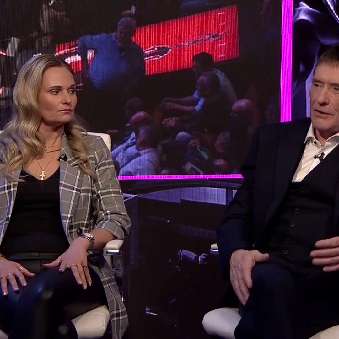 Reanne Evans and Jimmy White react to the 100 minute frame between Wu Yize and Mark Allen 🗣️ 📺 TNT Sports and HBO Max | Reanne Evans MBE