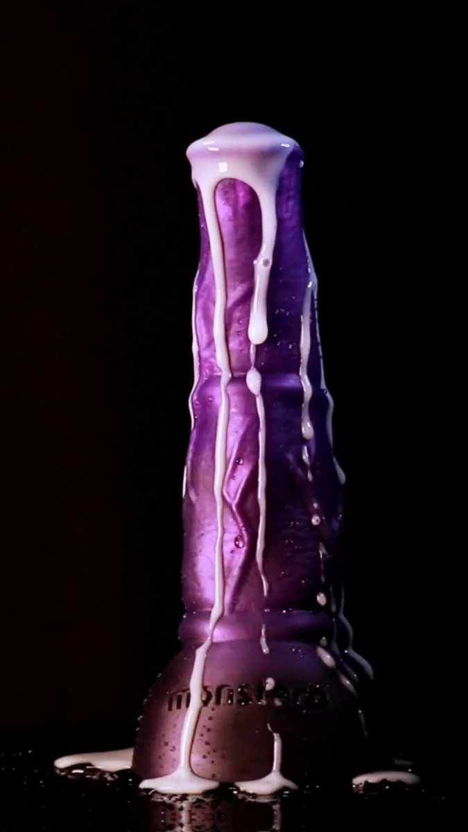 Novo Lançamento MonsterD 🍆 Dildo Ejaculador BEAST: preechimento bruto, ventosa forte e gozo no seu comando. 🐎💦 Lançamento antecipado no canal do Telegram agora! 🔞