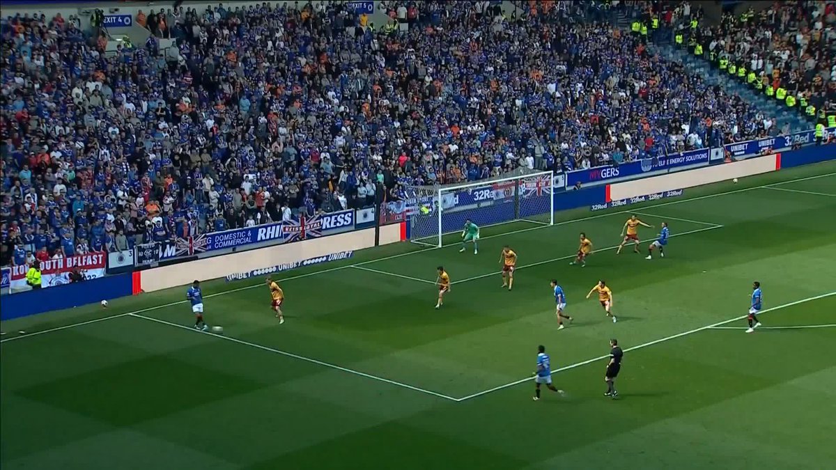 โถ๏ธ Rangers wanted a penalty for this tackle on Djeidi Gassama against Motherwell. Hear the VAR check that confirmed the decision of a free-kick, with the foul outside the area, and watch the full VAR Review show via the link in the comments โคต๏ธ