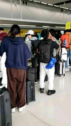 Close to 200 Spirit Airlines passengers line up inside of Detroit Metro Airport, after their flight to Los Angeles was abruptly cancelled at the gate Friday afternoon. Rumors continue to swirl that the airline could shut down this weekend due to bankruptcy. VIDEO: Jon Hewett
