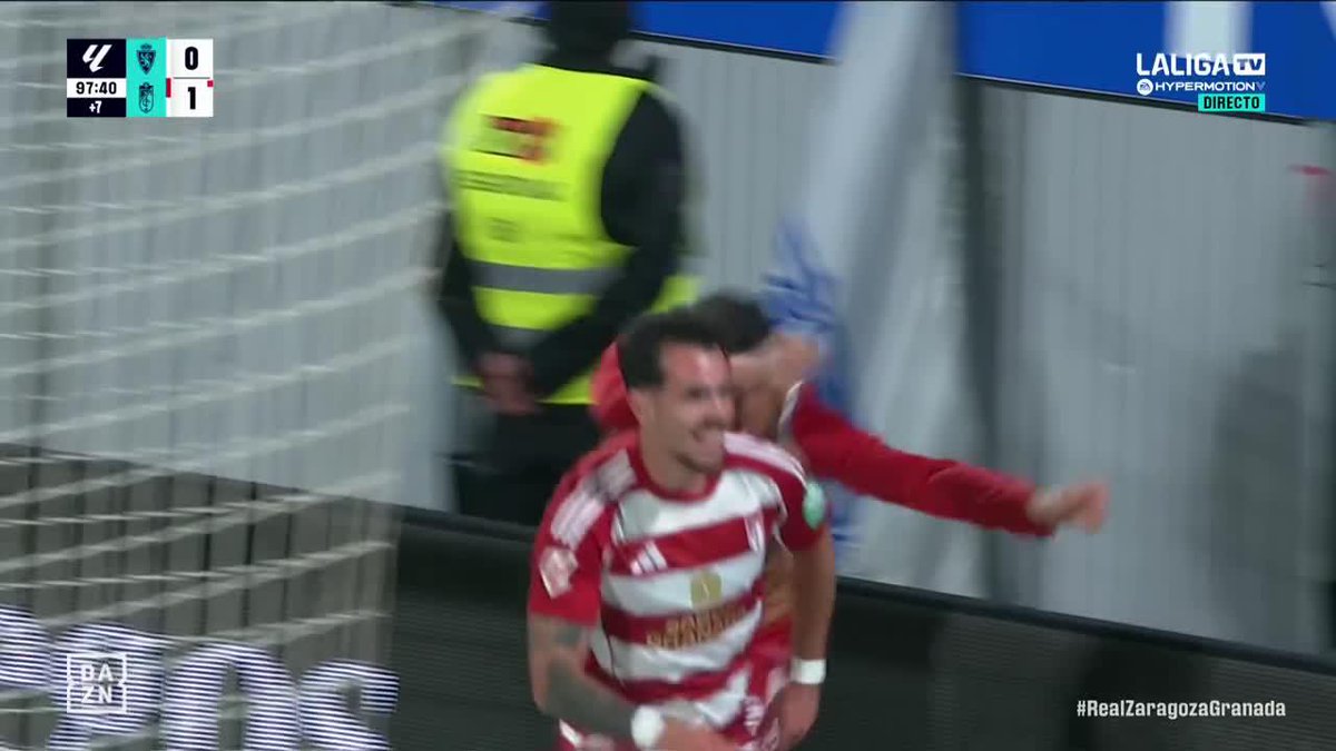 ¡UN GOL EN EL DESCUENTO PARA NO CREÉRSELO! 🤯 El Granada aprovechó el error del Real Zaragoza y Álex Sola no perdonó para llevarse los tres puntos en Aragón💥 #LALIGAHYPERMOTION