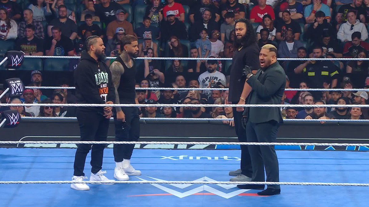 Jey Uso: “The mistake Jacob made was putting his hands on the Tribal Chief. He used the Tongan Death Grip, which is a sacred move.” Solo Sikoa: “Tell Roman he ain’t my Tribal Chief.” THE USOS DEMAND SOLO SIKOA TO TAKE OUT JACOB FATU 👀 #SmackDown