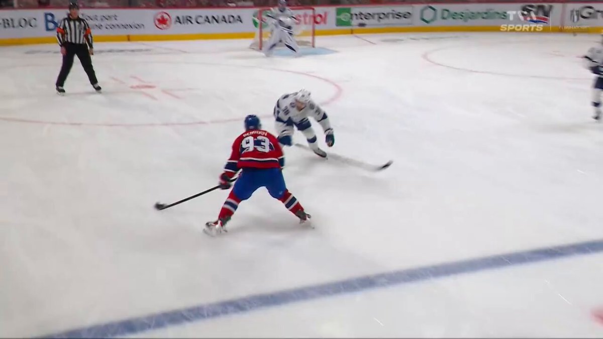 Demidov hooked by Cirelli on the way in, they call him for goaltender interference.