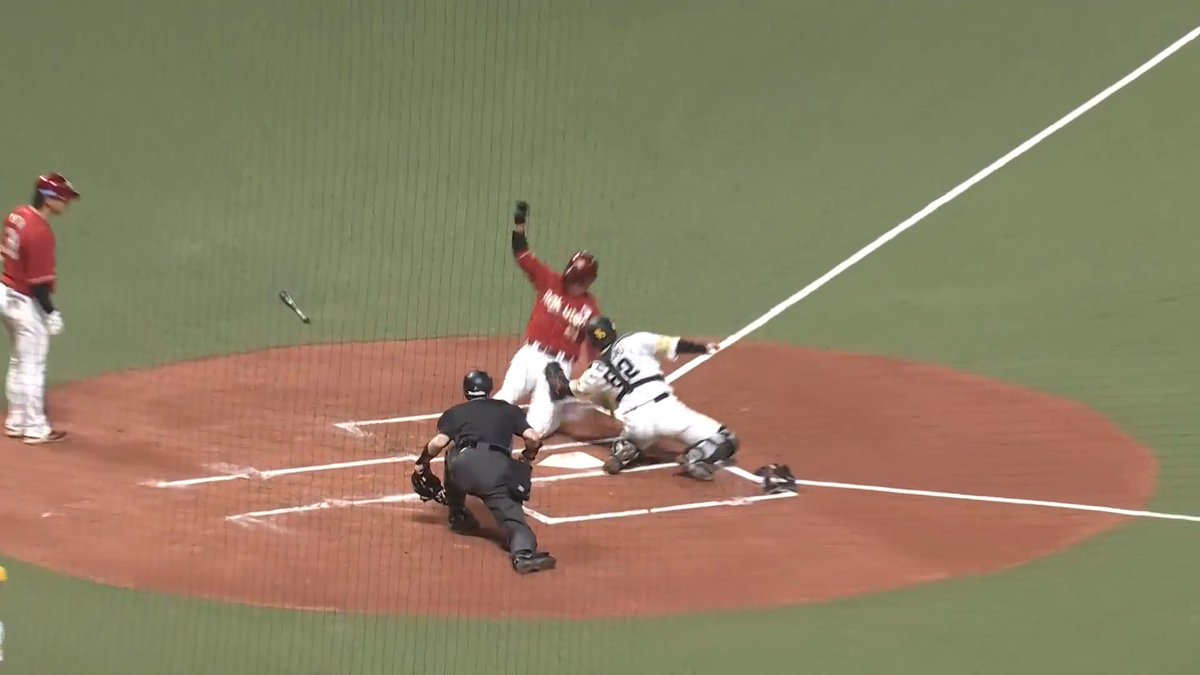 素晴らしい好返球でタッチアウト！⚾ 福岡ソフトバンク 笹川吉康 選手のナイスプレーで先制点を阻止！👏👏 👇スマホ・テレビで試合観戦！