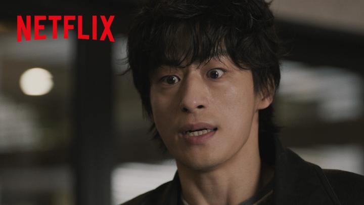 「無価値さの果てで 輝く真実をすくい上げる」 成功した映画仲間たちから疎まれ馬鹿にされ 絶望の日々を送るドンマン(ク・ギョファン)。 でも、そんなヤツらにドンマンから強烈な宣戦布告。 これは”俺の輝くストーリーだ”! #誰だって無価値な自分と闘っている #WeAreAllTryingHere