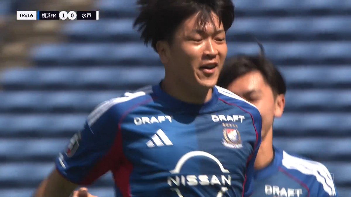#オナイウ情滋 選手の正確なCKから #谷村海那 選手が打点の高いヘディングで合わせ、先制点を決める👊🏻 #fmarinos｜#Jリーグ