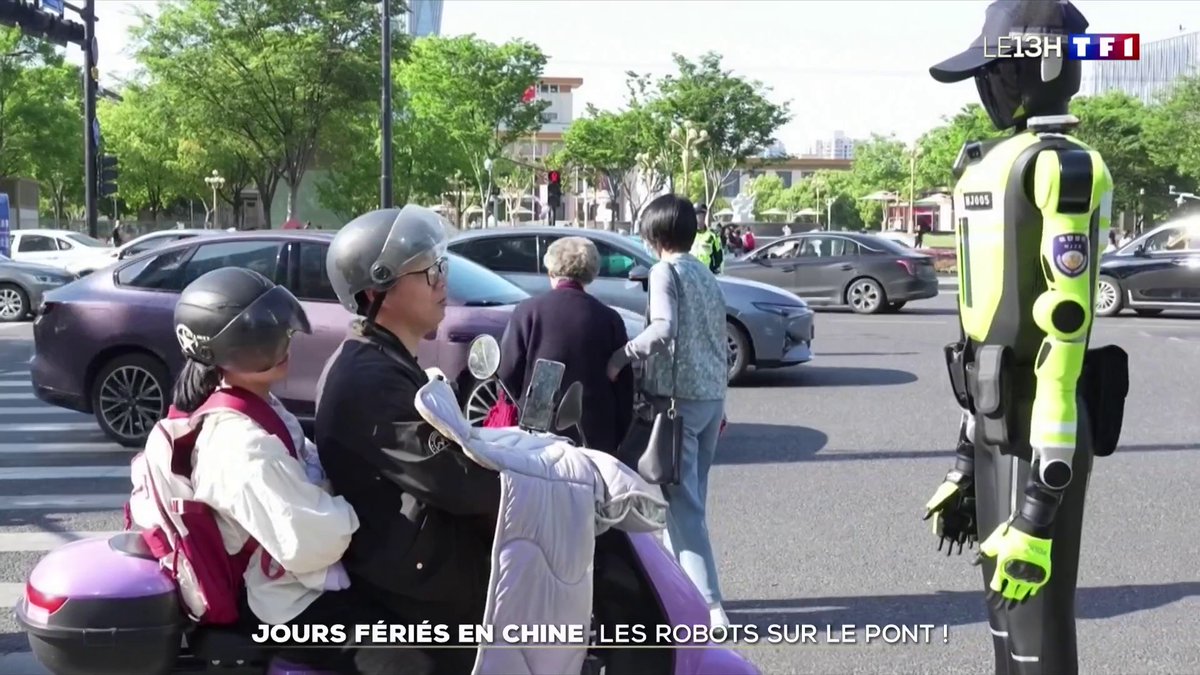 🤖 Des robots humanoïdes pour épauler les forces de l’ordre en Chine ! ▶️ Le #JTWE présenté par Anne-Claire Coudray