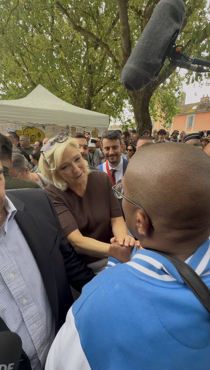 Lorsque nous accéderons aux responsabilités, nous tiendrons nos engagements. Notre seule boussole sera l’intérêt national et la défense du peuple de France. Merci aux Français pour la confiance qu’ils nous accordent ! 🇫🇷