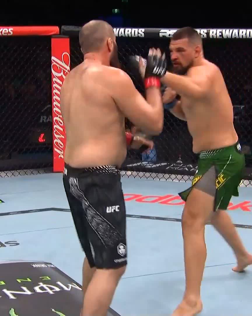 BEWARE OF THE 'BALKAN BEAR' 🐻 Brando Pericic uses his right hand to earn the 2nd round knockout! [ #UFCPerth | LIVE on @ParamountPlus ]