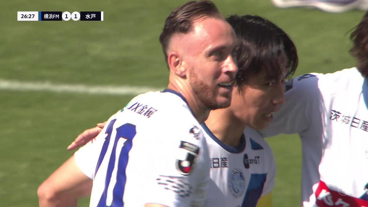 ロングボールに競れない谷村 ポジショニングミスしたパギ ボールはゴールに入ってないのに止まる諏訪間とデン これは失点するよなぁ。。。