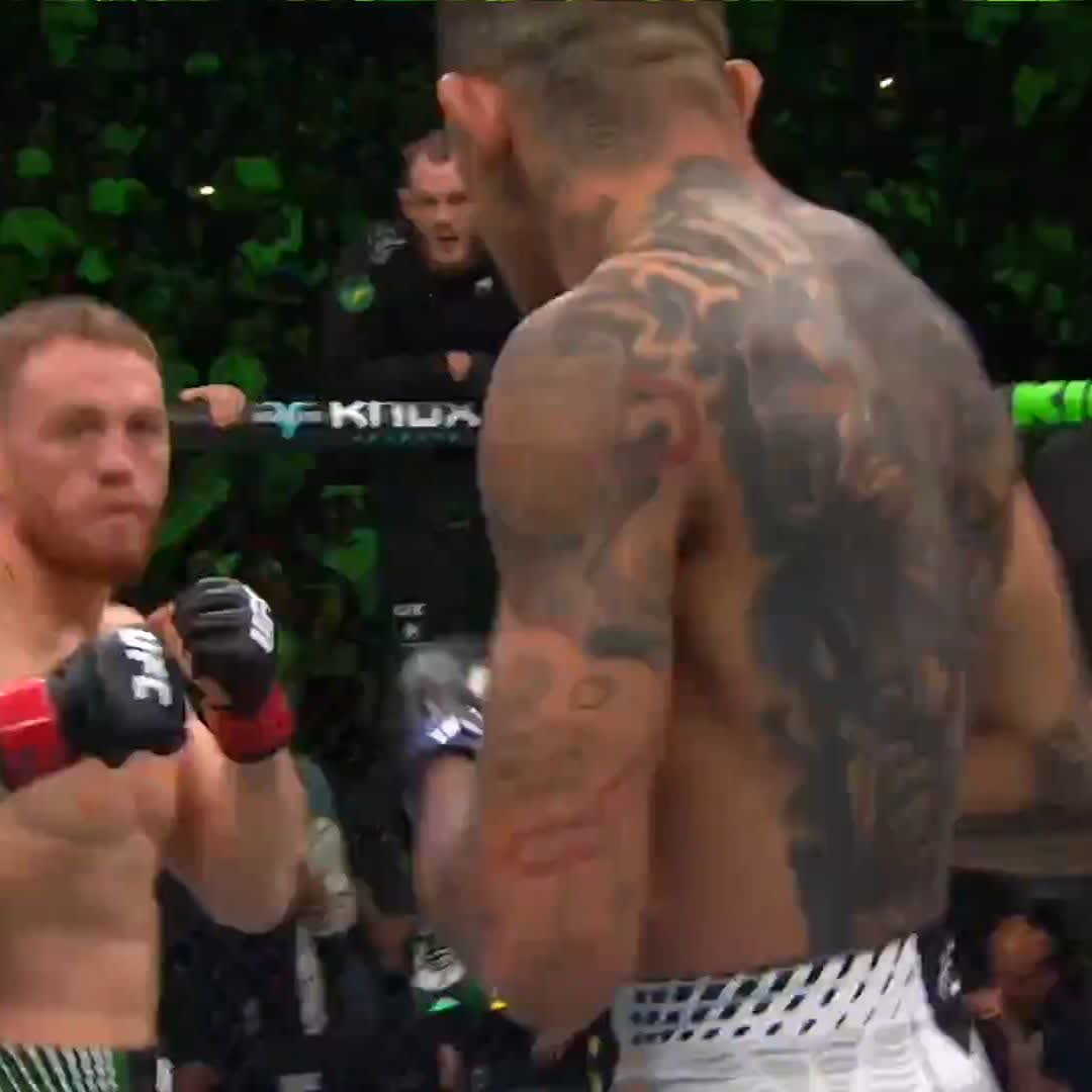 JDM AND CARLOS PRATES ALMOST GET INTO IT BEFORE THE FIGHT STARTS 😳 #UFCPerth