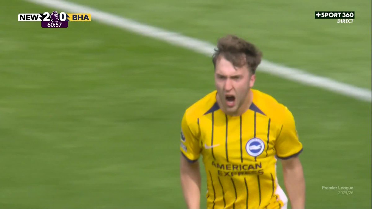 🤩 MAGNIFIQUE ! Le but en 1 touche de balle pour Brighton cet après-midi. ⚽️💙🤍 🎥 CANAL+ Foot