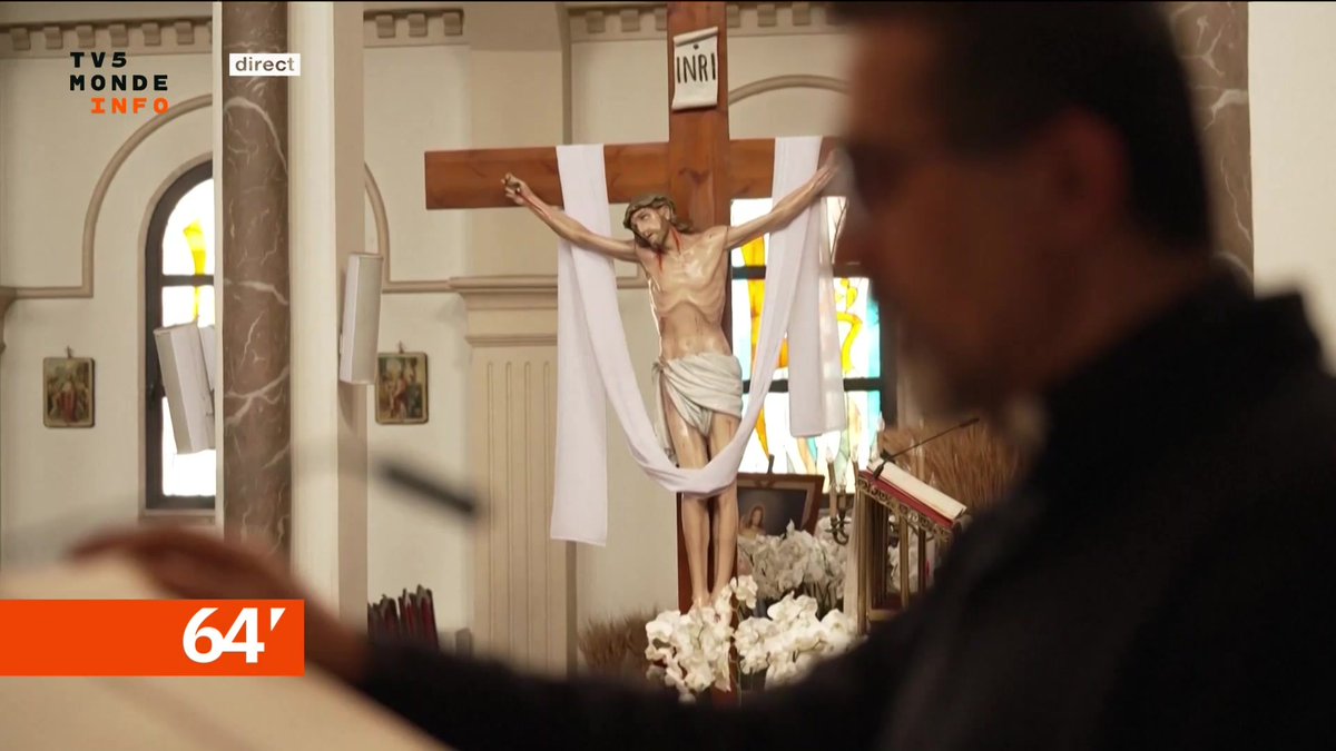 Un cap a-t-il été franchi ? En Israël, les actes contre la communauté chrétienne se multiplient. Dernier épisode en date : l’agression, en pleine journée à Jérusalem, d’une religieuse française, filmée par des caméras de surveillance.