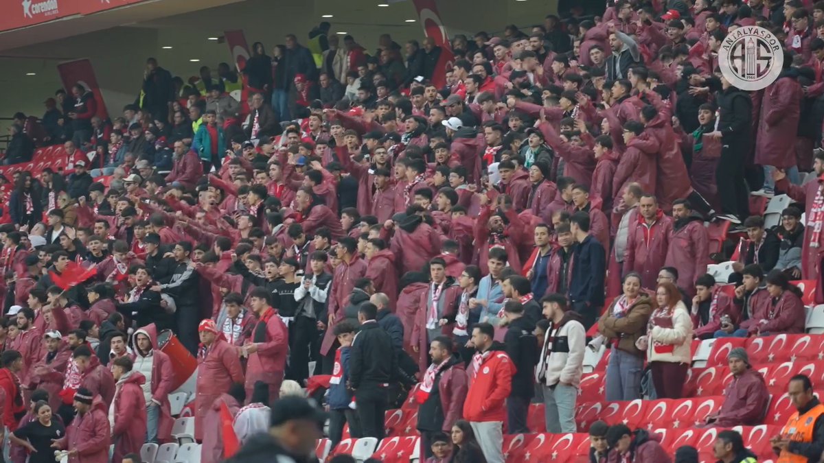 ⏳ Maça son 2️⃣4️⃣ saat! ❤️🤍 Aynı gökyüzünün altında, aynı arma için… #HesapcomAntalyaspor #SevdamızAntalyaspor