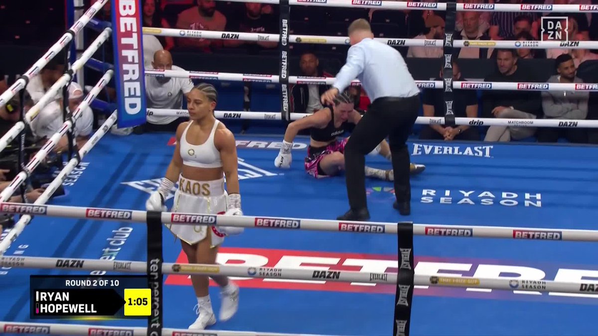 MONSTER KO from Shannon Ryan 😱💥 #WalkerEggington | LIVE NOW on DAZN ▪️