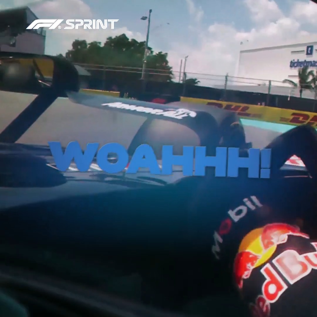 "Why is he not overtaking?" 👀 Here's the moment Max Verstappen gave a position back to Lewis Hamilton 👇 #F1Sprint #MiamiGP