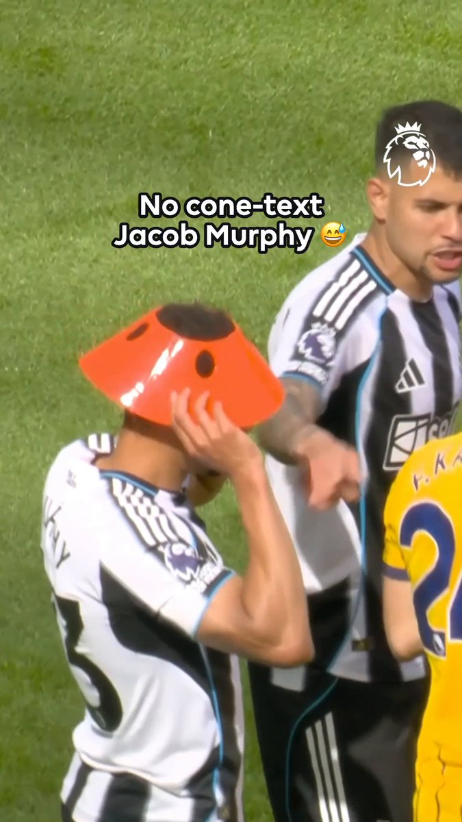 Jacob Murphy with the stylish headwear 🧢 Newcastle United
