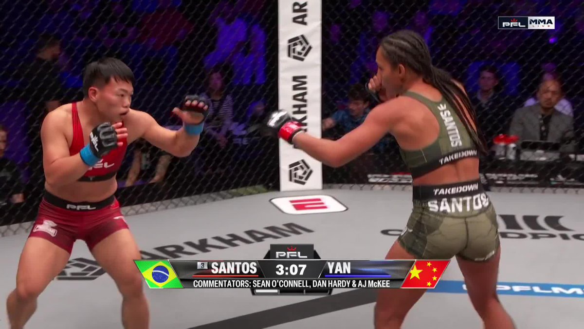 Taila Santos gets a finish 👀 #PFLSiouxFalls